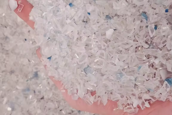 plastic flakes